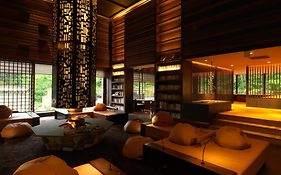 นิเซโกะ คอนบุ ออนเซน สึรุกะ เบสโซ่ โมกุ โน โช
